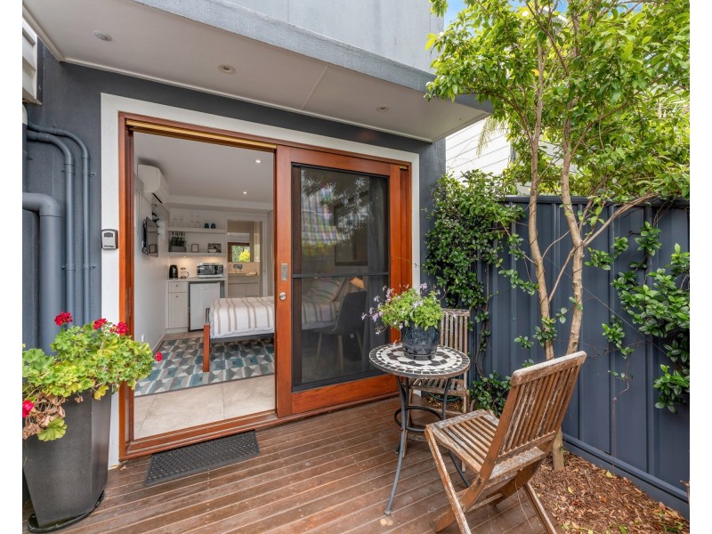 55 Fleurs Street, Woolloongabba QLD 4102