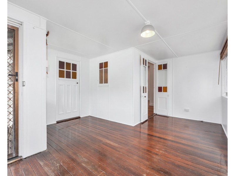 132 Bennetts Road, Norman Park QLD 4170