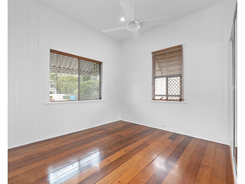 132 Bennetts Road, Norman Park QLD 4170