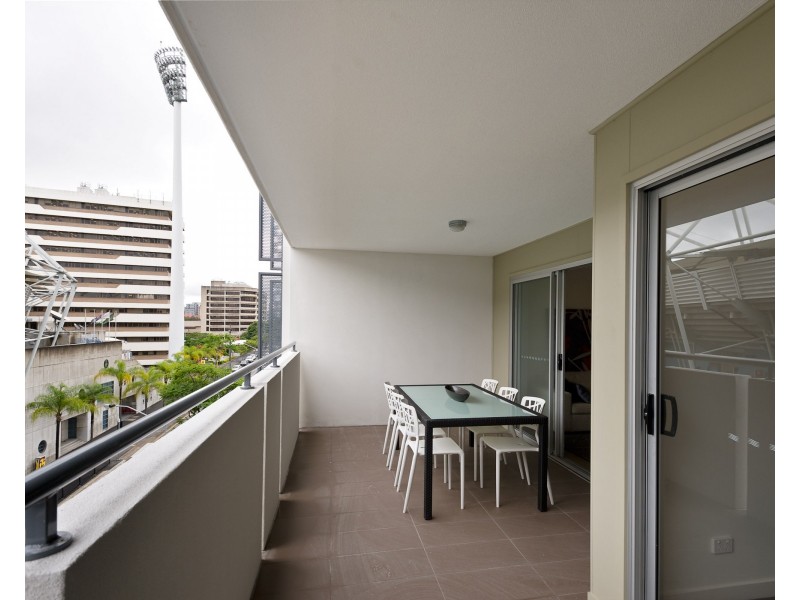 1306/67 Linton Street, Kangaroo Point QLD 4169