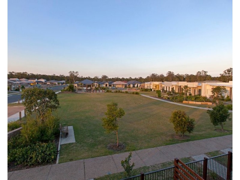 1/1 Daintree Park Way (AKA 1/2 Bunya Lane), Fitzgibbon QLD 4018