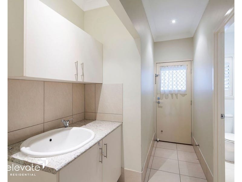 39 Webster Avenue, Hendra QLD 4011