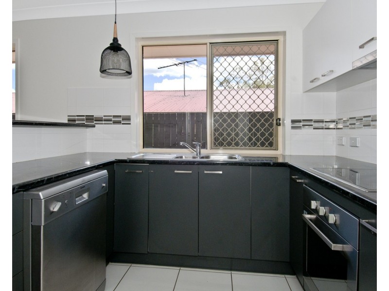 9 Kilkivan Parade, Waterford QLD 4133