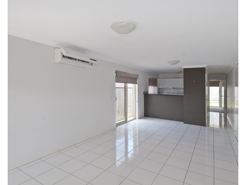 9 Kilkivan Parade, Waterford QLD 4133