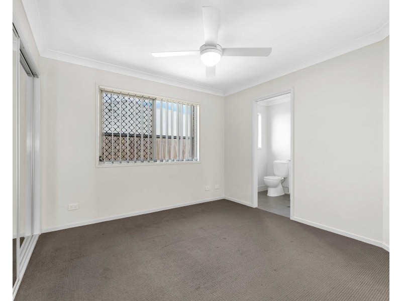 1/26 Conifer Avenue, Brassall QLD 4305