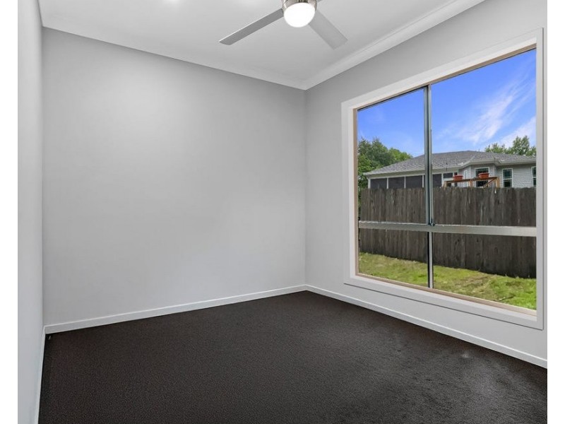 17 Mac Street, Bridgeman Downs QLD 4035