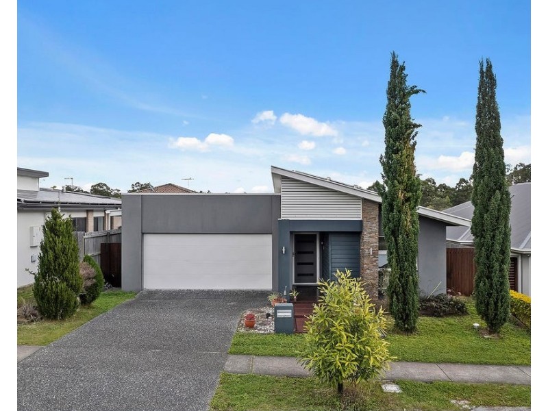 17 Mac Street, Bridgeman Downs QLD 4035