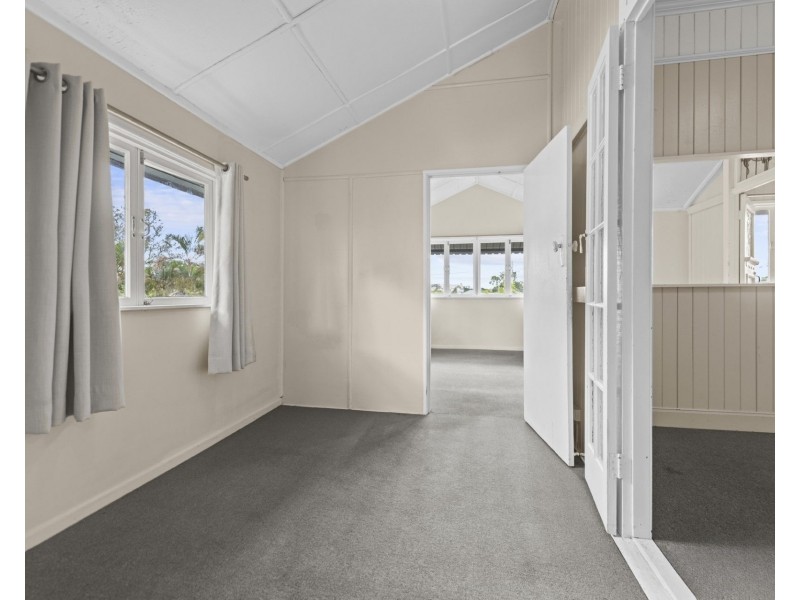 54 Fifth Avenue, Kedron QLD 4031