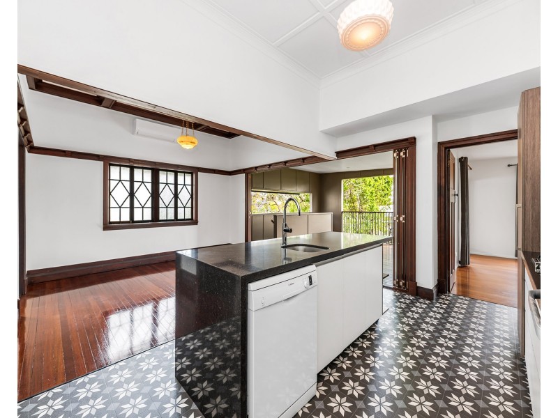 14 Vanda Street, Woolloongabba QLD 4102