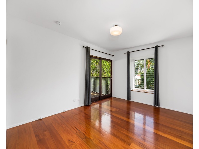 14 Vanda Street, Woolloongabba QLD 4102