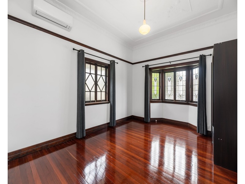 14 Vanda Street, Woolloongabba QLD 4102