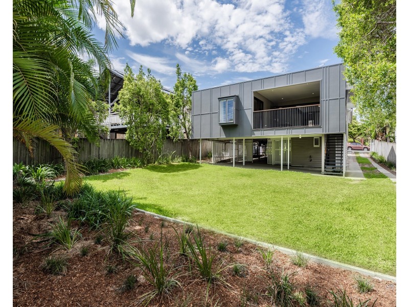 14 Vanda Street, Woolloongabba QLD 4102