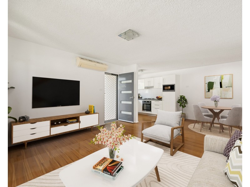 1/3 Honeysuckle Street, Mansfield QLD 4122