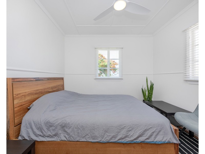 31 Webb Street, Stafford QLD 4053
