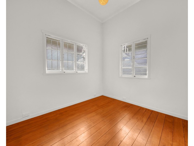 79 Kennigo Street, Spring Hill QLD 4000