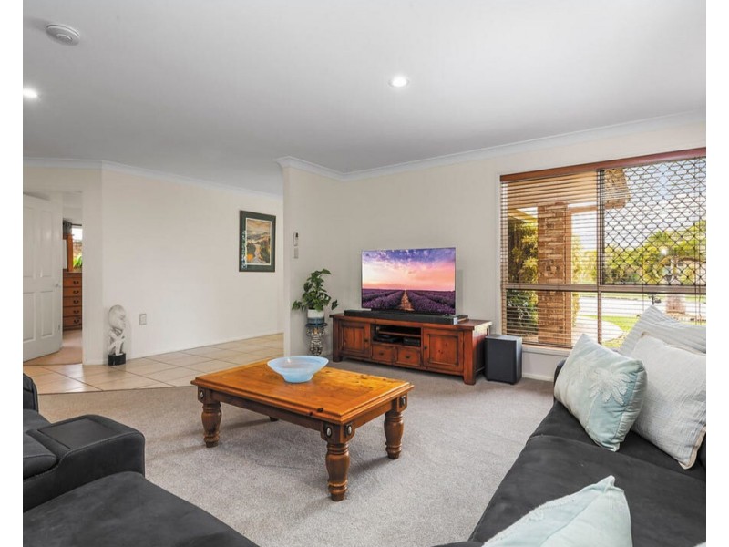 8 Willard Road, Capalaba QLD 4157