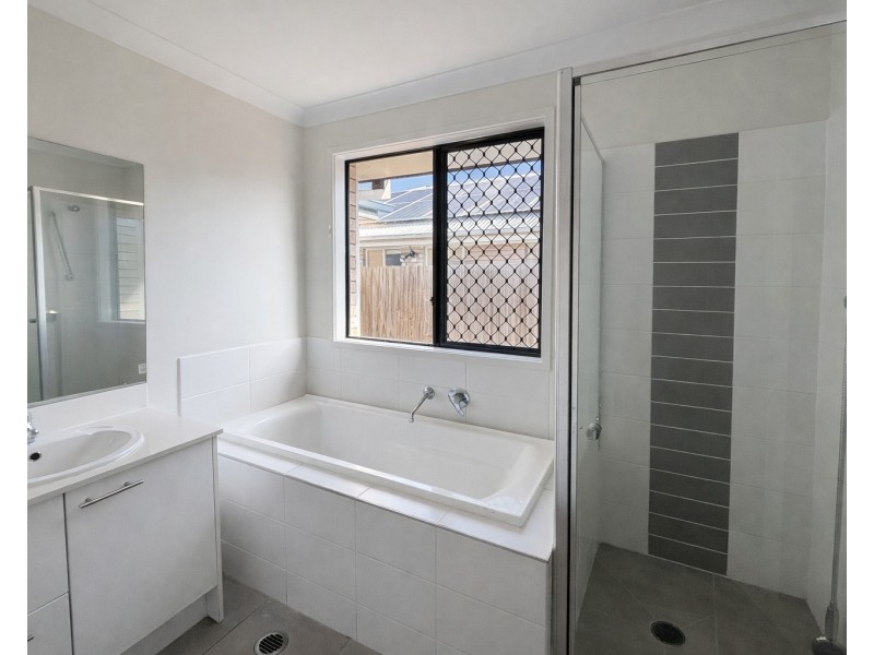 158 Bush Tucker Road, Berrinba QLD 4117