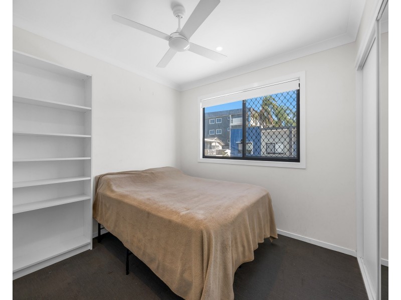 4/12 McKoy Street, Coopers Plains QLD 4108