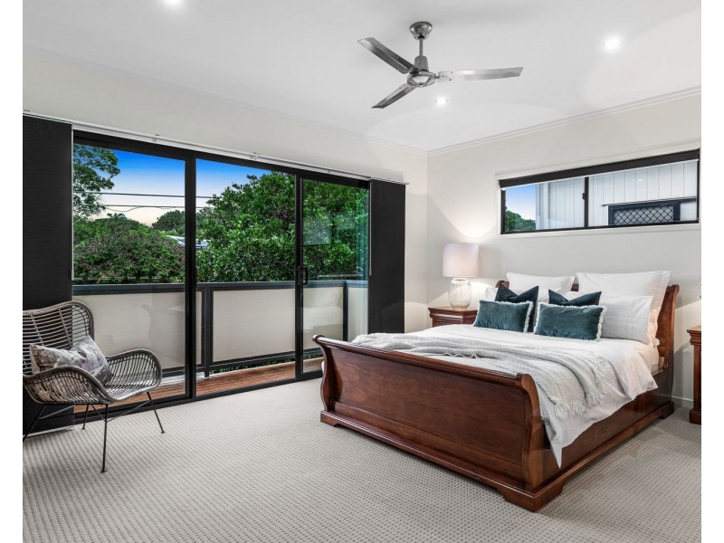 56 Whites Road, Manly West QLD 4179