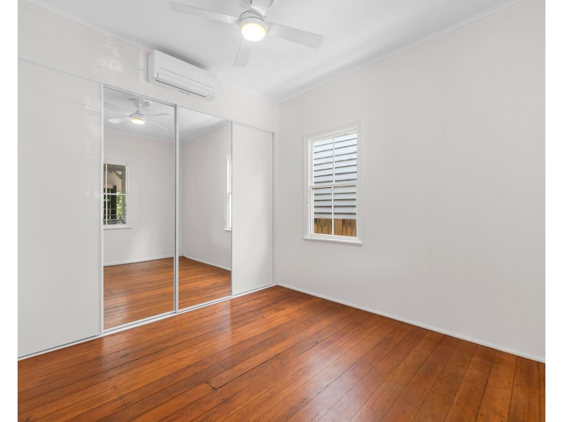 79 Kennigo Street, Spring Hill QLD 4000
