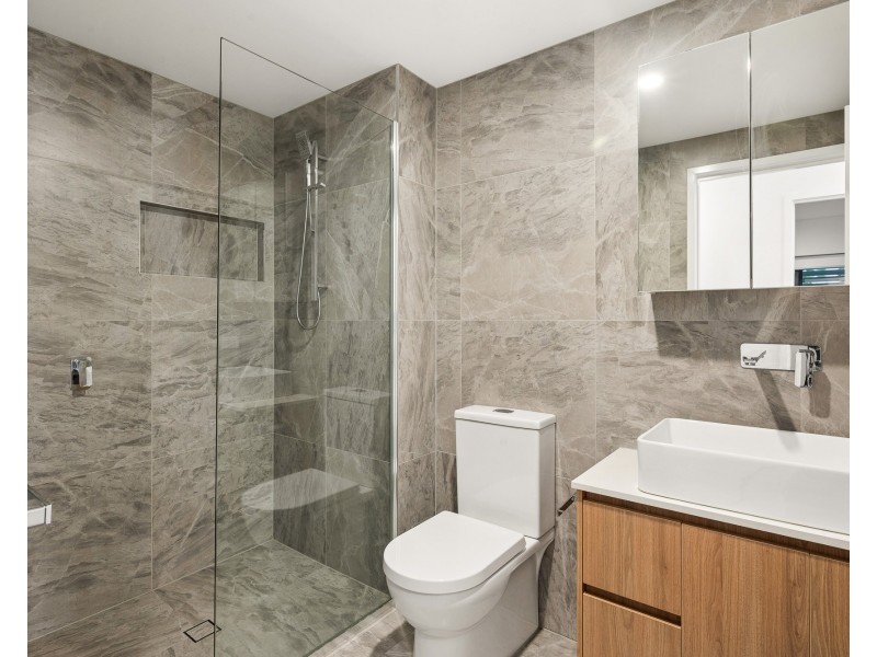 1/99 Eliza Lane, Wavell Heights QLD 4012