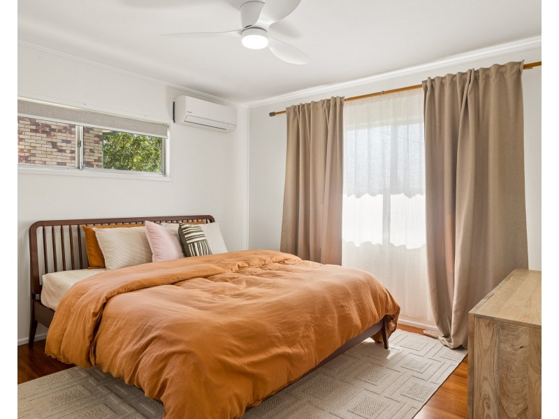 23 Argyle Street, Seventeen Mile Rocks QLD 4073