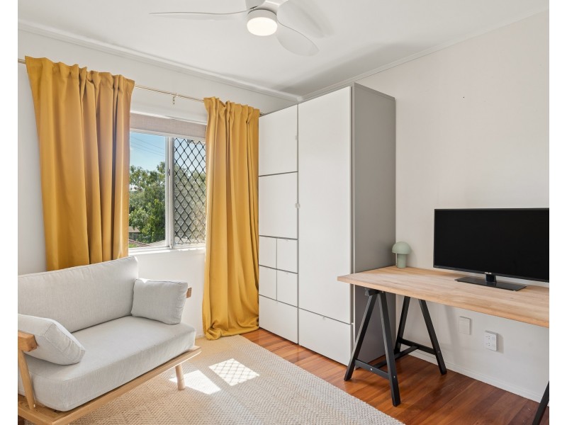 23 Argyle Street, Seventeen Mile Rocks QLD 4073