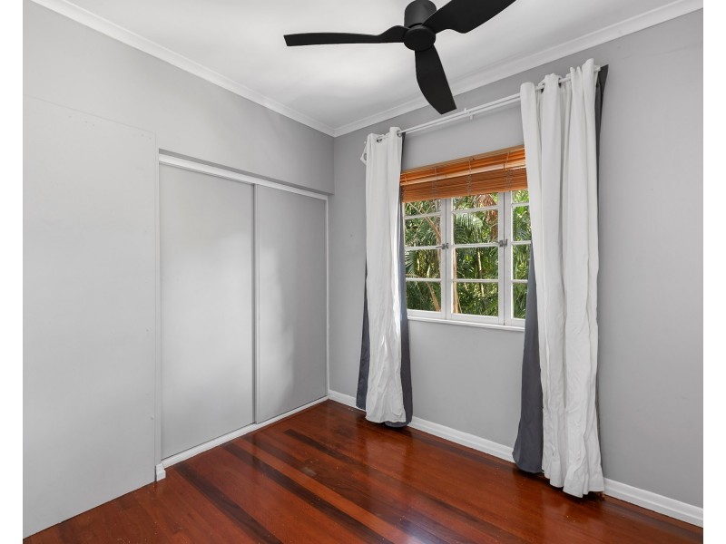 12 Milpera Street, Ashgrove QLD 4060