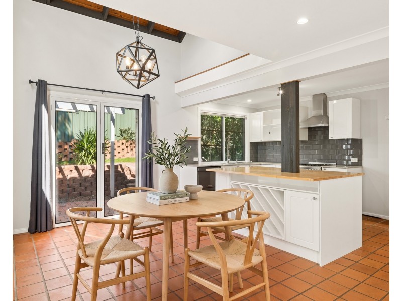 35 Argyle Street, Seventeen Mile Rocks QLD 4073