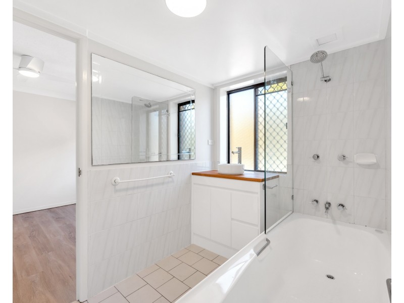3/42 Swan Street, Gordon Park QLD 4031