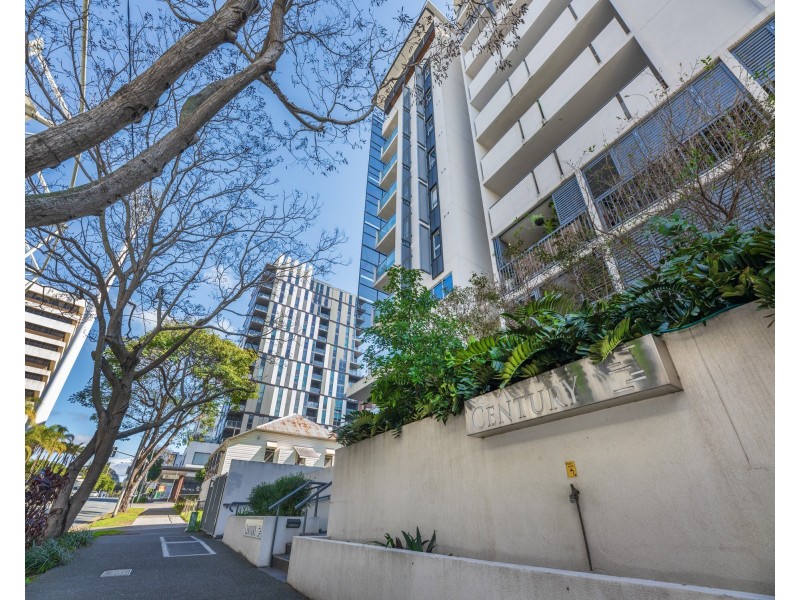 1806/67 Linton Street, Kangaroo Point QLD 4169