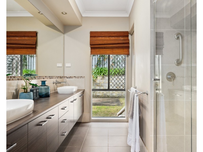 71 Woolshed Street, Ferny Hills QLD 4055