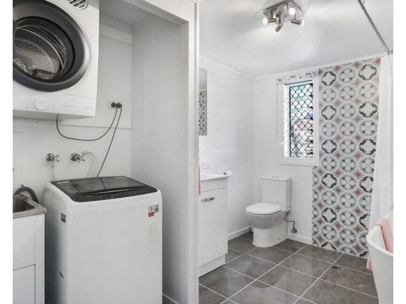 87B Moreton Terrace, Beachmere QLD 4510