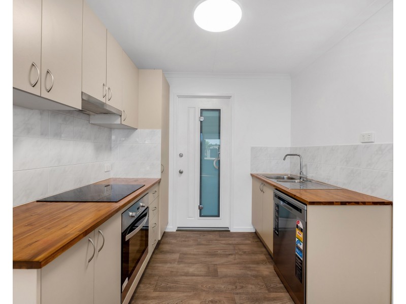 87B Moreton Terrace, Beachmere QLD 4510