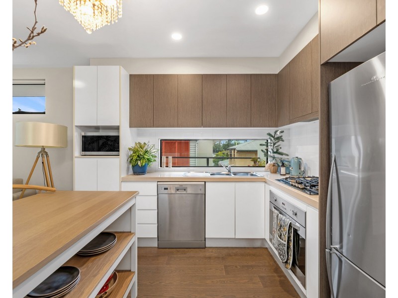 4/20 QUEENS ROAD, Taringa QLD 4068