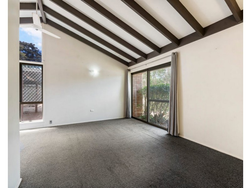 3 Chelsea Court, Centenary Heights QLD 4350