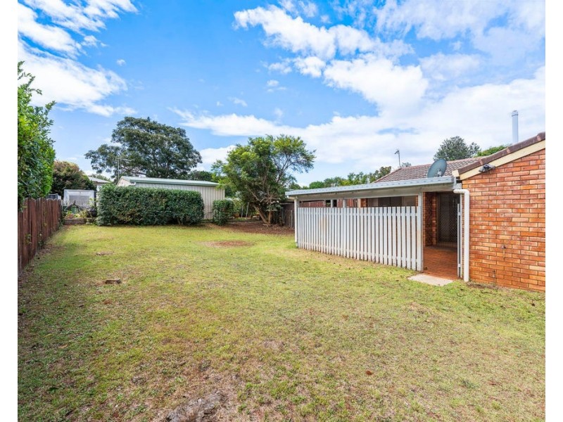 3 Chelsea Court, Centenary Heights QLD 4350