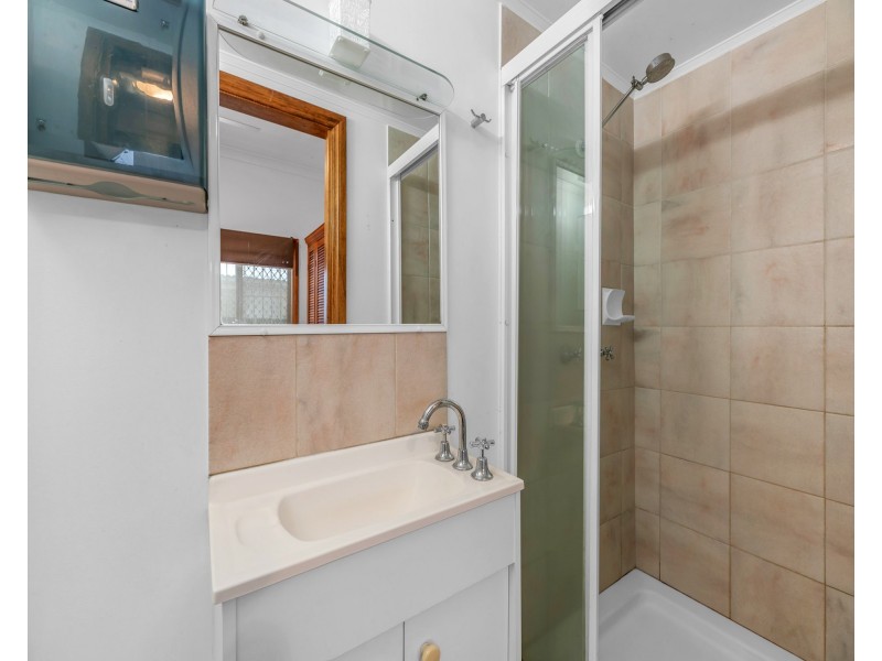 59 Fleurs Street, Woolloongabba QLD 4102