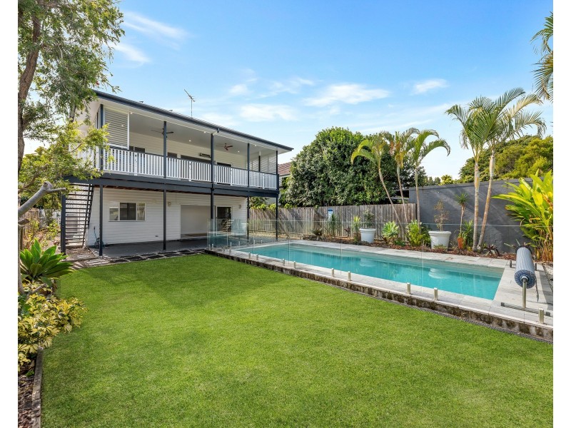 54 Agincourt Street, Grange QLD 4051