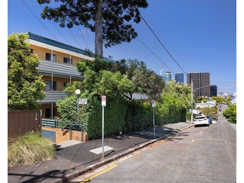 5/179 Kennigo Street, Spring Hill QLD 4000