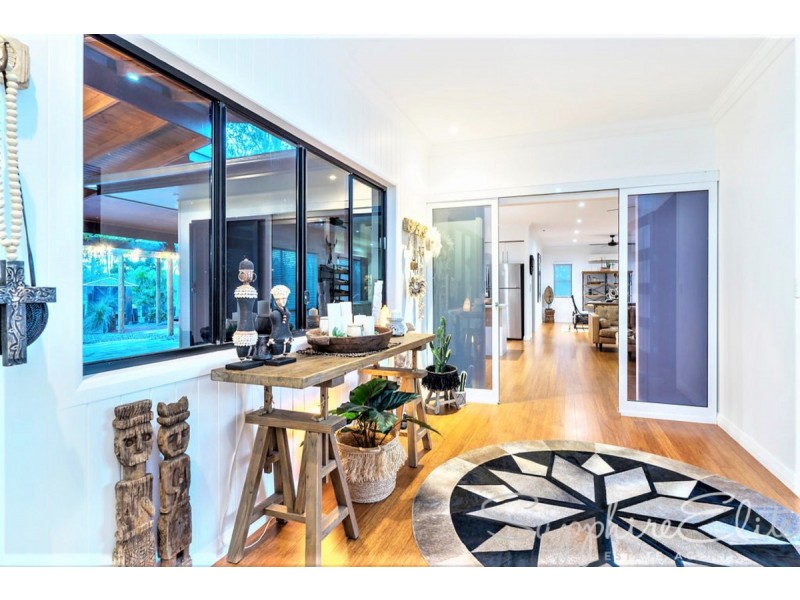 36-40 Racecourse Place, Tamborine QLD 4270