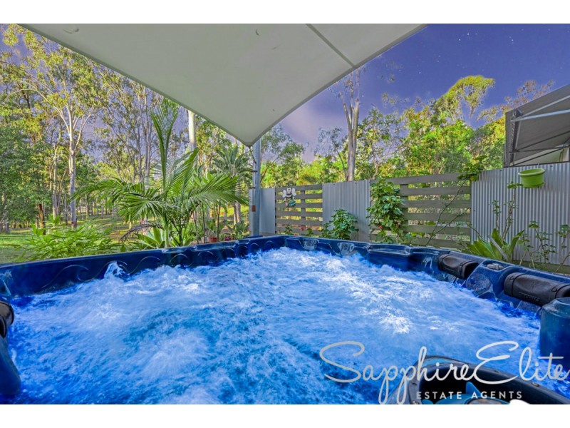3 Pendennis Road, Tamborine QLD 4270