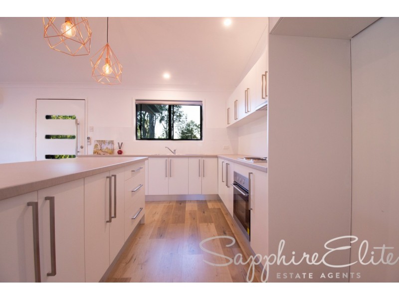 2/102 Greensward Road, Tamborine QLD 4270