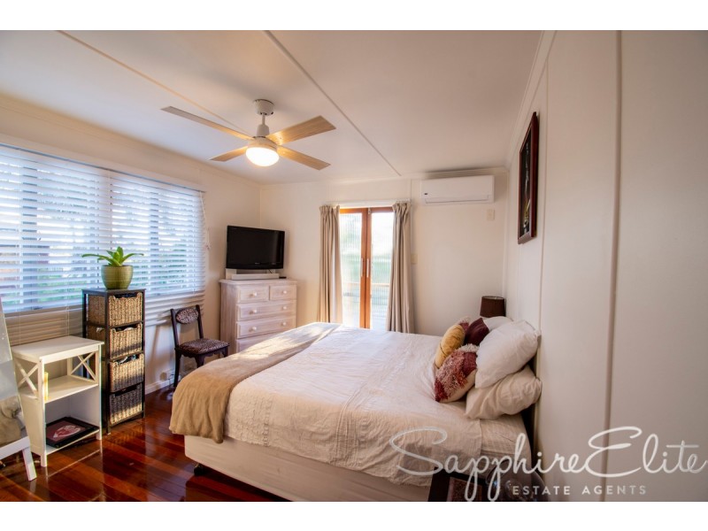 4 Cross Street, Raceview QLD 4305