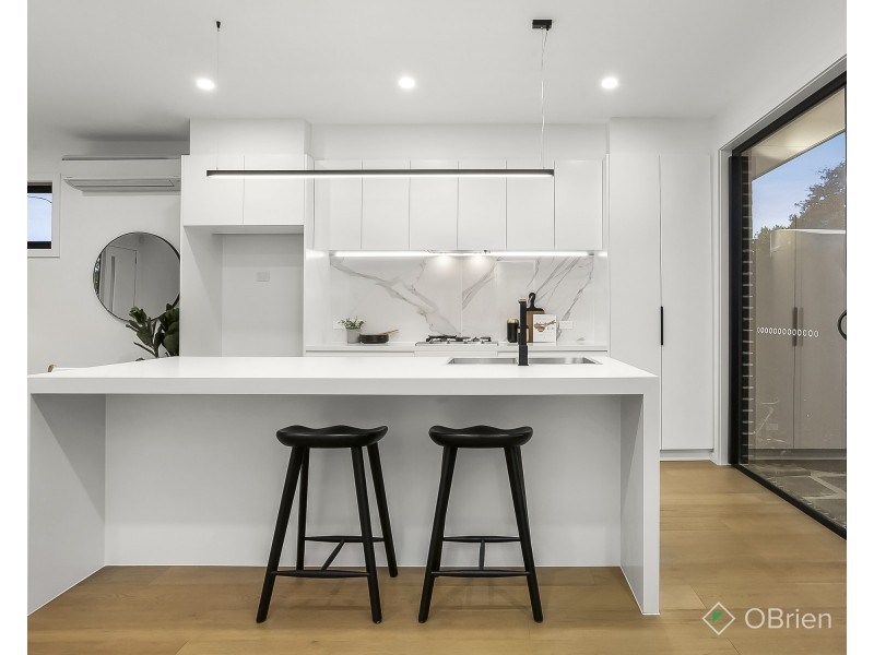 2/45 Cleek Avenue, Oakleigh South VIC 3167