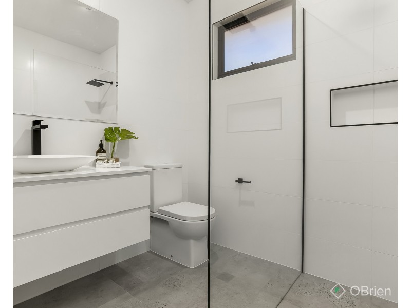 2/45 Cleek Avenue, Oakleigh South VIC 3167