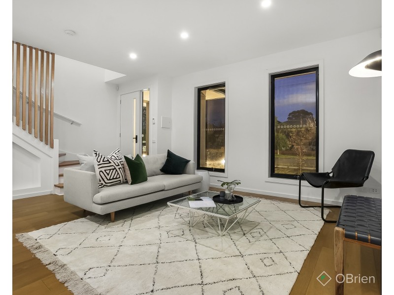 2/45 Cleek Avenue, Oakleigh South VIC 3167