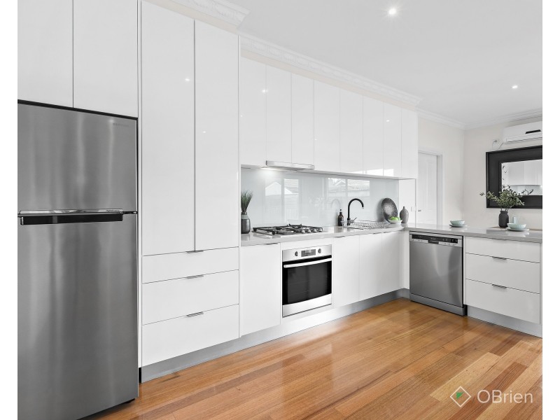 2/294 Warrigal Road, Oakleigh South VIC 3167