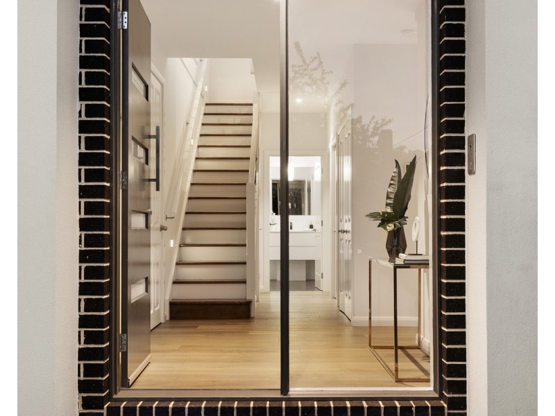 2B Picadilly Street, Oakleigh South VIC 3167