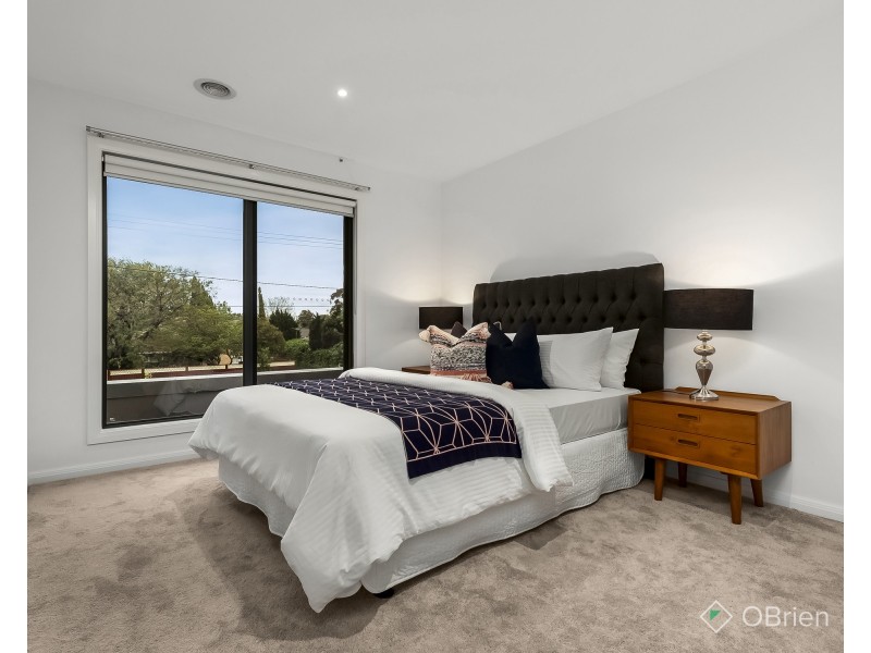 2B Picadilly Street, Oakleigh South VIC 3167